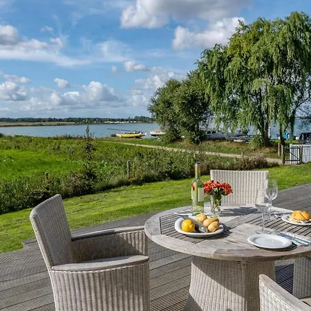 Insel Holiday home
